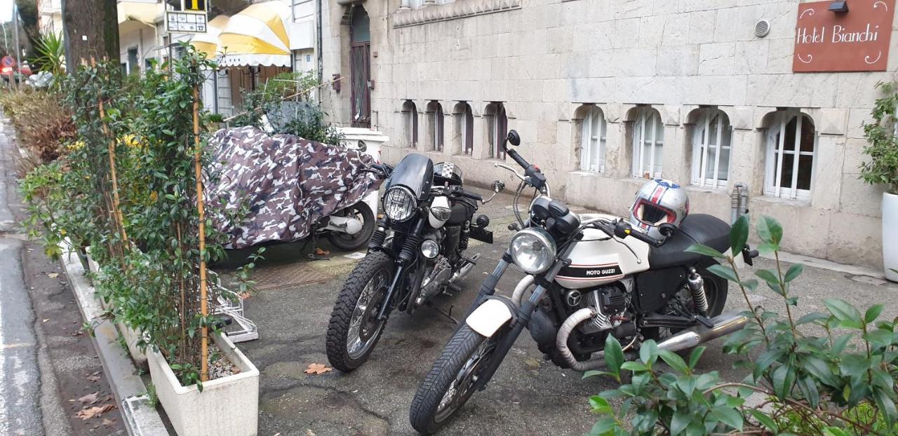 Hotel Bianchi 维亚雷焦 外观 照片